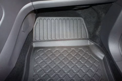 Ford Kuga (II) ( 2012-2019 ) Aristar magasperemű 3D gumiszőnyeg szett
