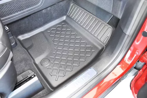 Ford Kuga (III) ( 2019- ) Aristar magasperemű 3D gumiszőnyeg szett