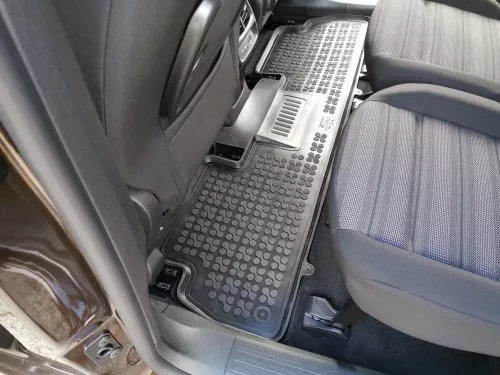 Peugeot Rifter 2019-, Citroen Berlingo (III.) 2019-, Opel Combo (E) 2019-, Toyota Proace City V