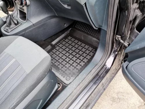 Ford Fiesta ( 2008-2017 ) magasperemű Rezaw-Plast Gumiszőnyeg szett (REZAWPLAST-200602)
