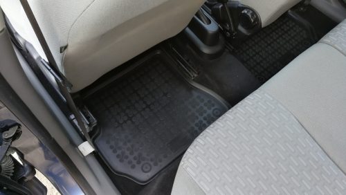 Ford Fiesta (V) Facelift ( 2005-2008 ) / Fusion Facelift ( 2005-2012 ) magasperemű Rezaw-Plast Gumiszőnyeg szett