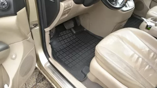 Kia CARNIVAL II ( 2006-2011 ) magasperemű  Rezaw-Plast Gumiszőnyeg szett (REZAWPLAST-201011)