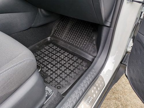 Toyota C-HR (I) ( 2016-2023 ) magasperemű Rezaw-Plast Gumiszőnyeg szett