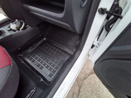 Dacia LODGY ( 2012- ) magasperemű  Rezaw-Plast 3 részes Gumiszőnyeg szett (REZAWPLAST-203404)