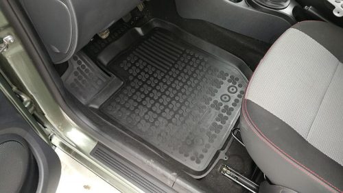 Dacia Duster ( 2013-2018 ) magasperemű Rezaw-Plast Gumiszőnyeg szett (REZAWPLAST-203408)