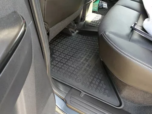 Isuzu D-Max II ( 2012- ) magasperemű Rezaw-Plast Gumiszőnyeg szett (REZAWPLAST-203901)