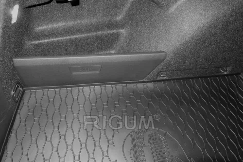 Skoda Octavia IV Sedan / Combi ( 2020- ) Rigum méretpontos csomagtértálca (RIGUM-834246)