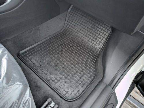 BMW 2 Active Tourer F45 ( 2014- ) Rigum Gumiszőnyeg szett (RIGUM-903058)