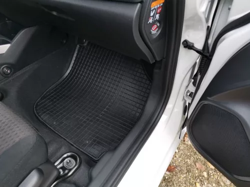 Honda JAZZ III ( 2013-2020 ) Rigum Gumiszőnyeg szett (RIGUM-903423)