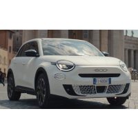 Fiat 600e szövetszőnyeg